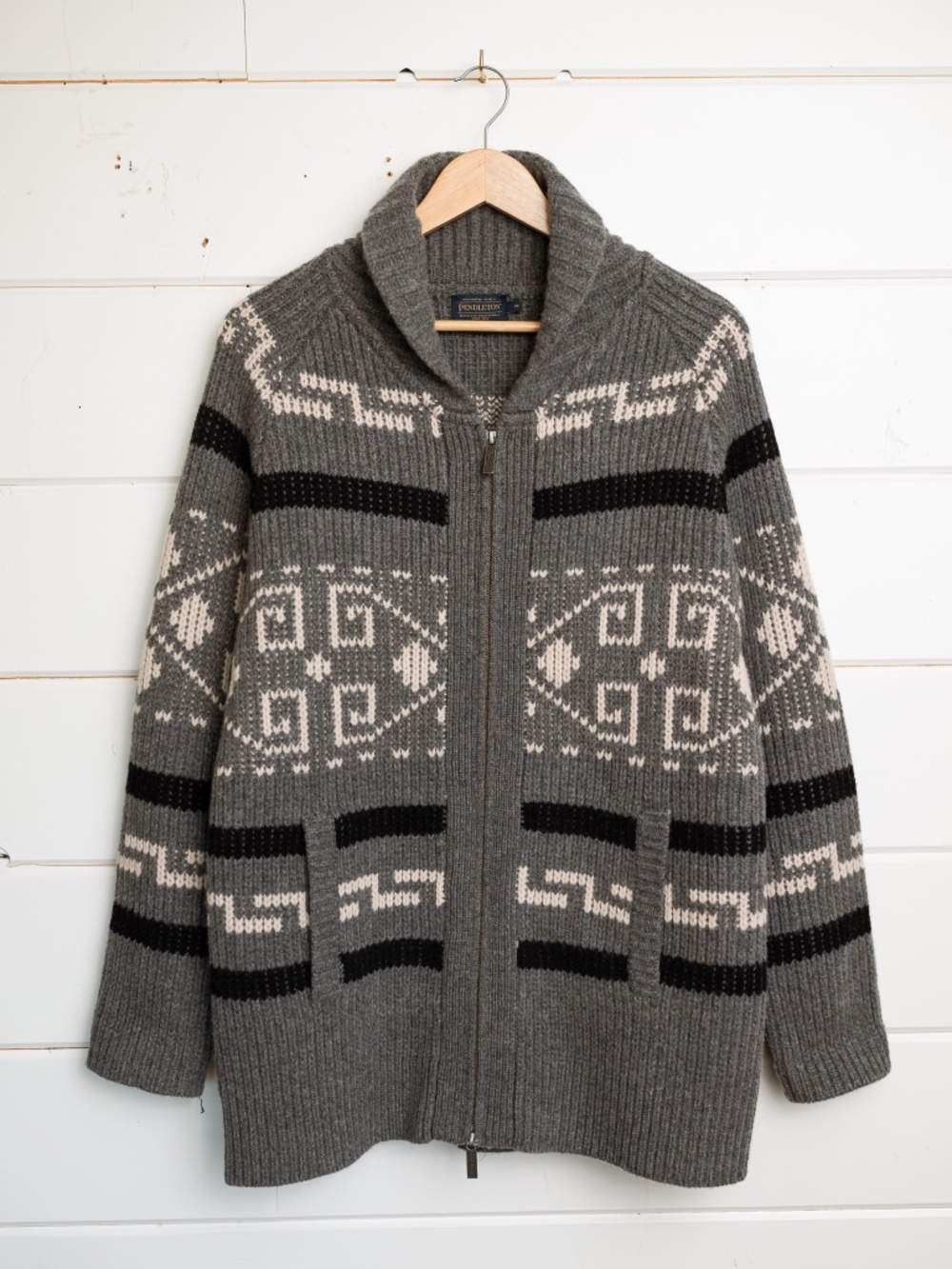 Pendleton Westerley Cardigan The Dude Big Lebowski Lambswool Charcoal Greek Key